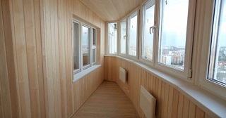 Отделка, остекление, утепление балконов в Реже от 206 руб. м/2.